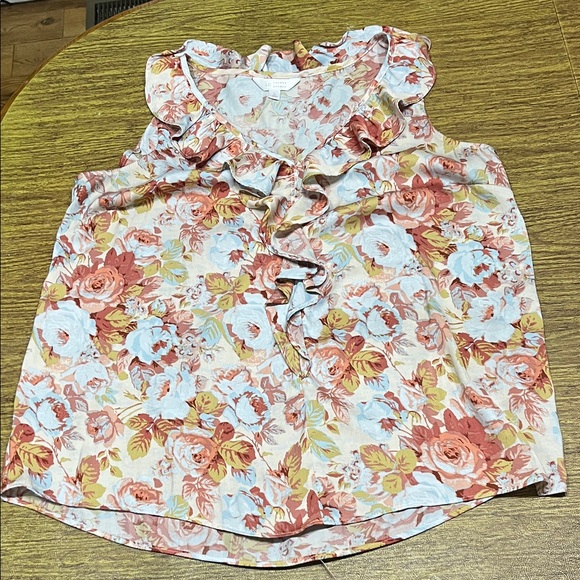 LC Lauren Conrad Tops - 3/$10-LC Lauren Conrad Floral V-Neck Blouse
